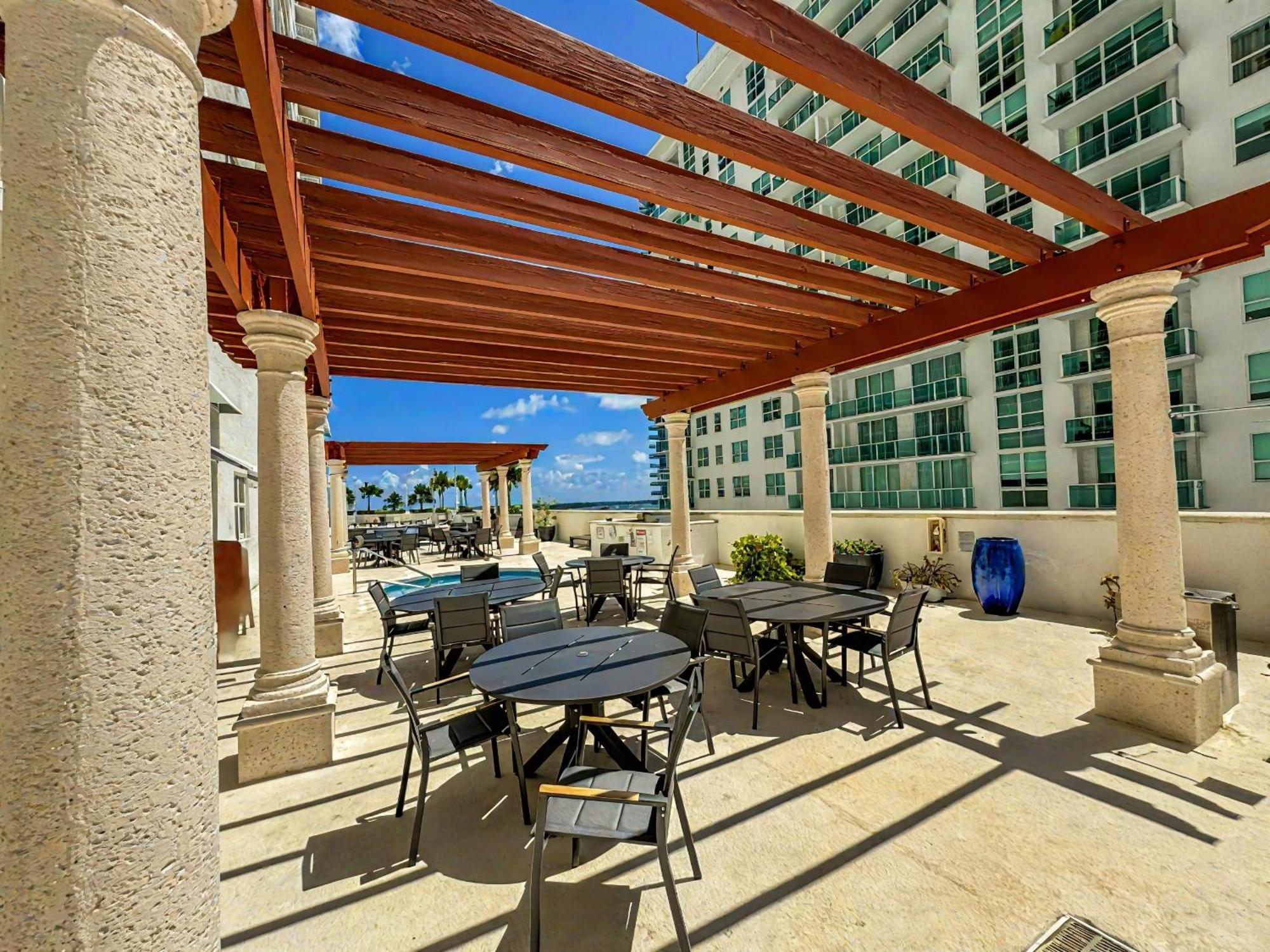 迈阿密Elegant Centric Vibrant Pool Jacuzzi Free Parking公寓 外观 照片