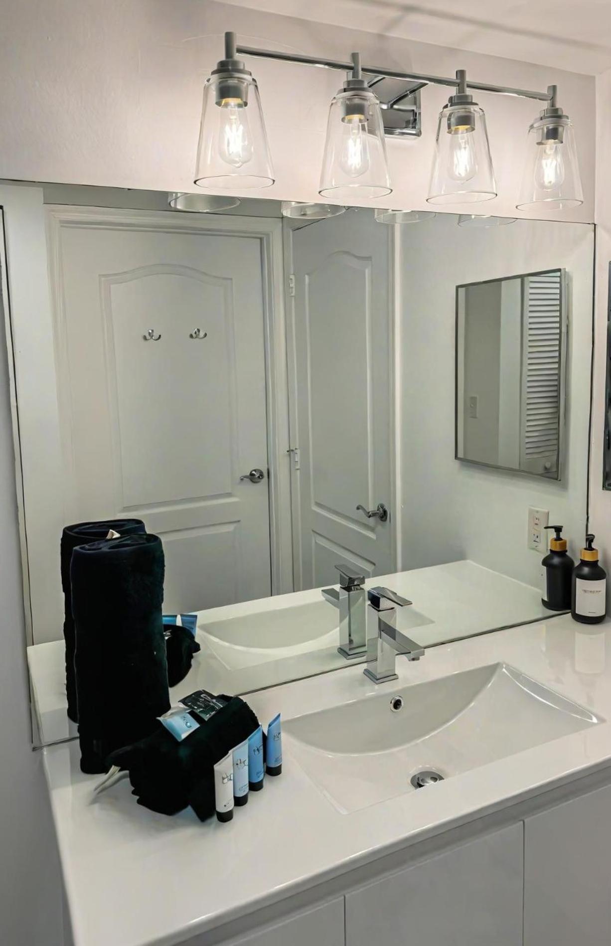 迈阿密Elegant Centric Vibrant Pool Jacuzzi Free Parking公寓 外观 照片
